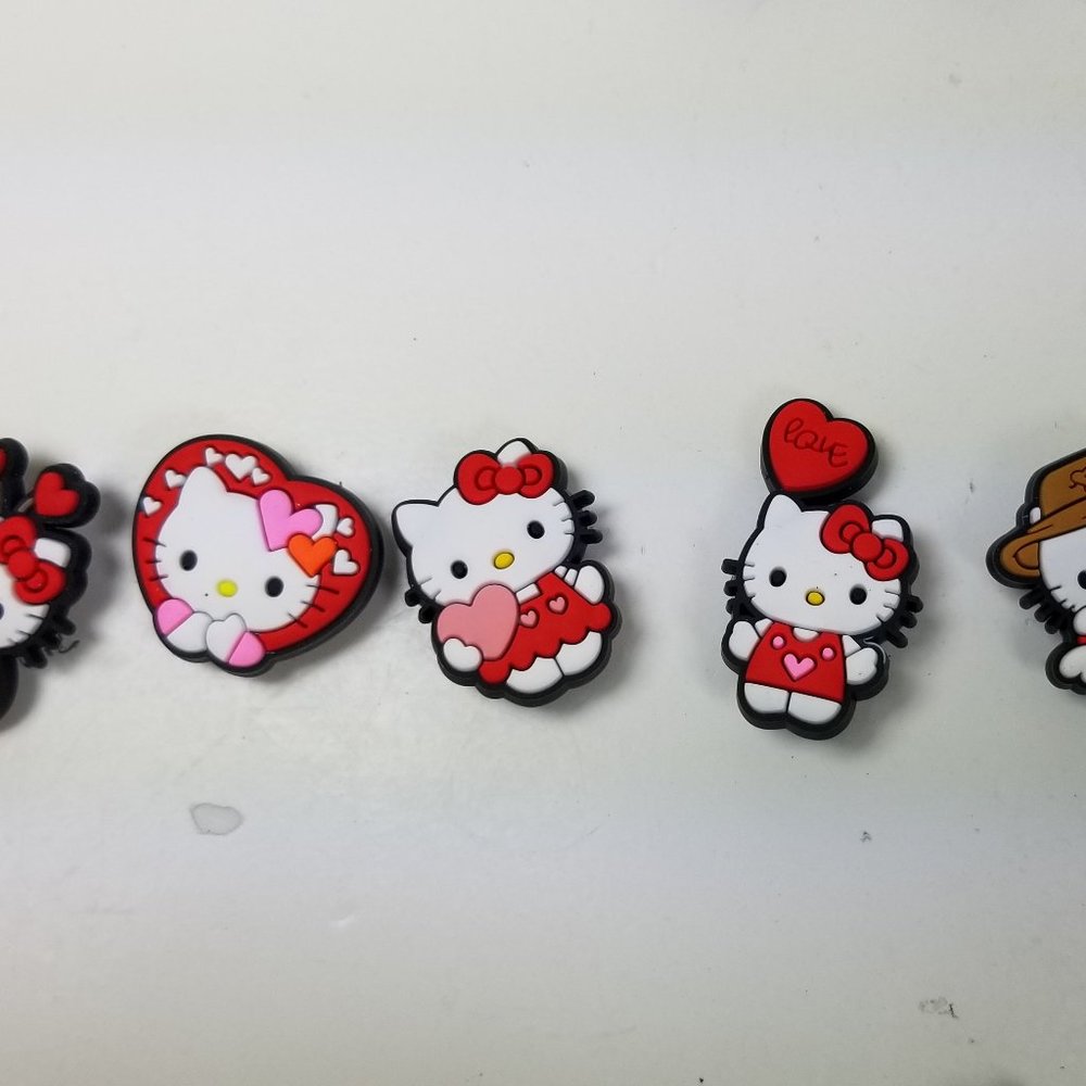 Set of 5 Hello Kitty crock buttons